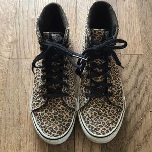 Vans cheetah print sk8hi